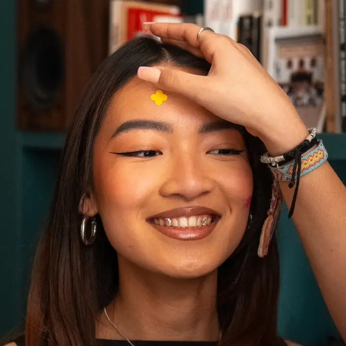 Le patch anti boutons Sick! est disponible en 4 couleurs pour associer le style à l'efficacité. 