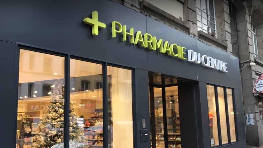 Pharmacie du Centre Cherbourg patch bouton Sick!